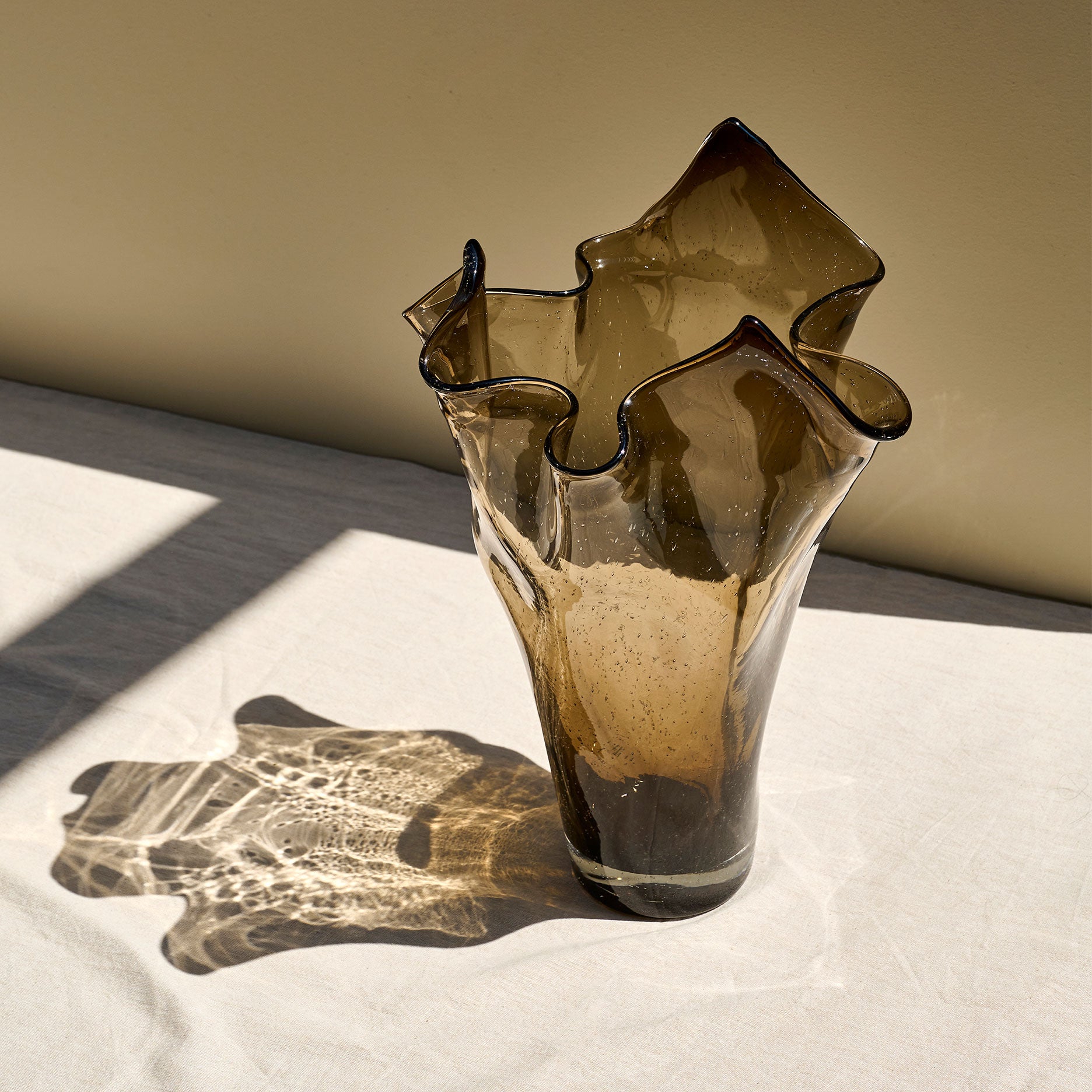 Flower bubbles vase